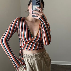 Long sleeve crop top